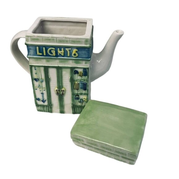 Vintage Tpot Buiding Mainstreeet Store Front Lidded Tea Pot 7" x6" 3" - Picture 2 of 9